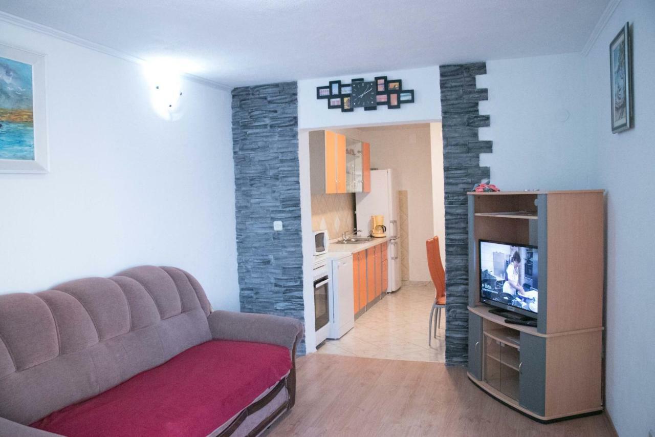 Apartment Lorena Sevid Kültér fotó